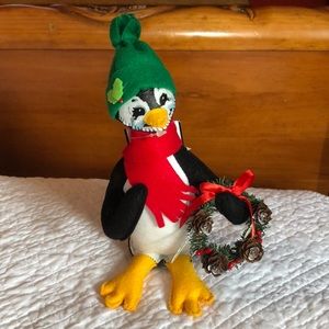Annalee Penguin 🐧🧣